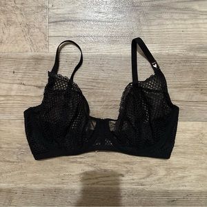 VS Demi Bra NWT